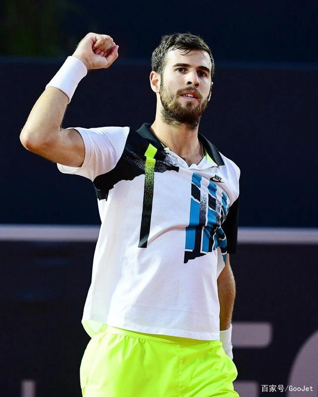 4决赛中 4决赛中