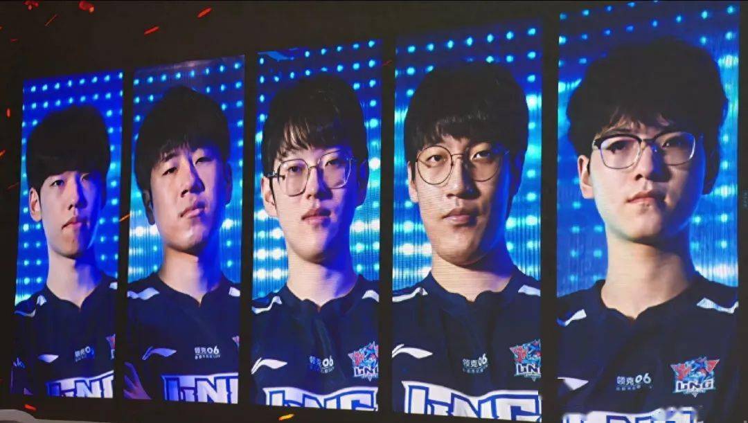 向全世界证 向全世界证